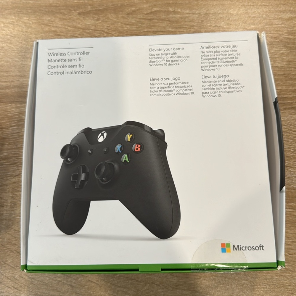 XBOX wireless controller - Picture 4 of 6